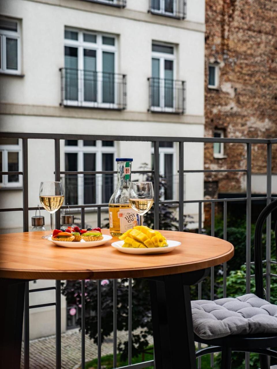 Apartment Stylowe Mieszkanie - Metro Dworzec Wilenski, Pge Narodowy